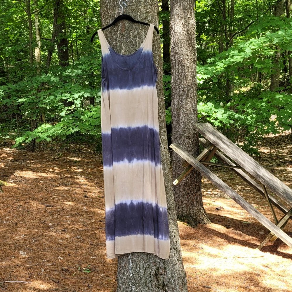 Summer dress, M/L, tan-navy blue